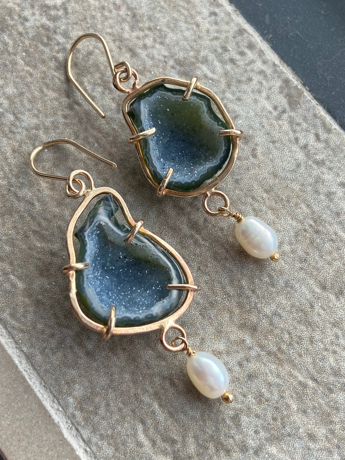 Natural Mexican Tabasco Geode and Pearl Earrings