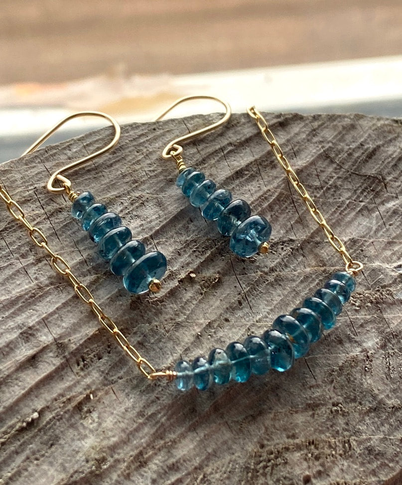 Orissa Teal Blue Kyanite Bar Necklace