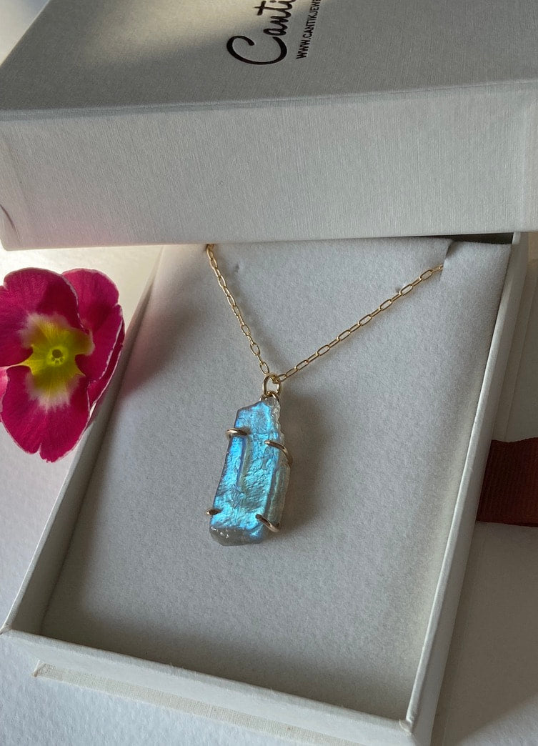 Raw Labradorite Pendant Necklace
