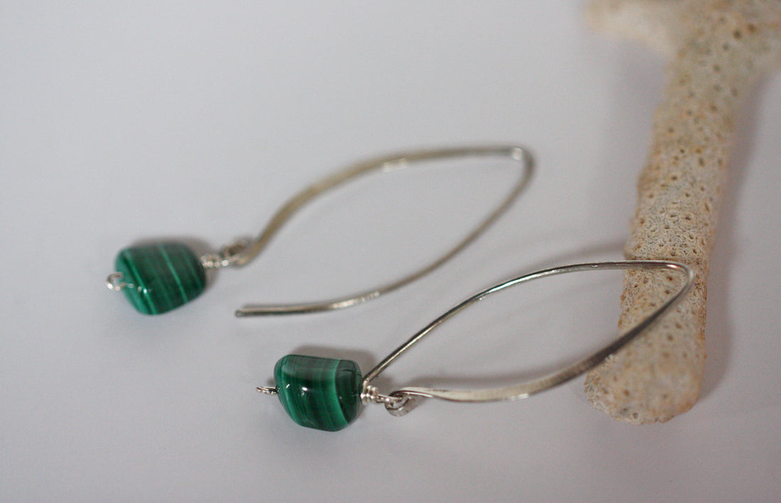Large Hook Earrings of Sterling Silver and Malachite