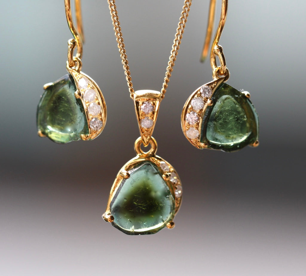 Featured in TATLER UK, Green Bi-Color Tourmaline Slice and Diamond Pendant Necklace, 18k Gold