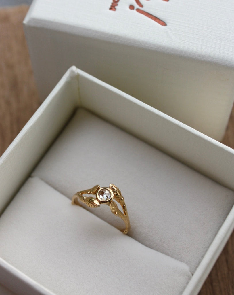 Diamond Twig Ring, 18k Gold