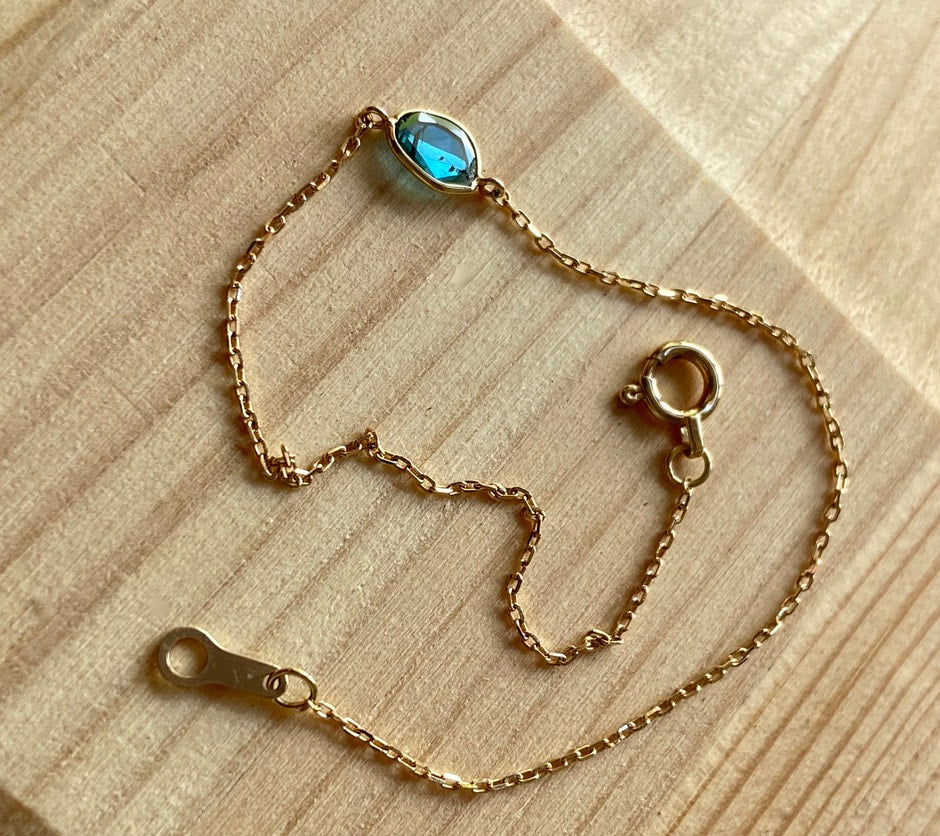18k Gold Blue Diamond Slice Chain Bracelet