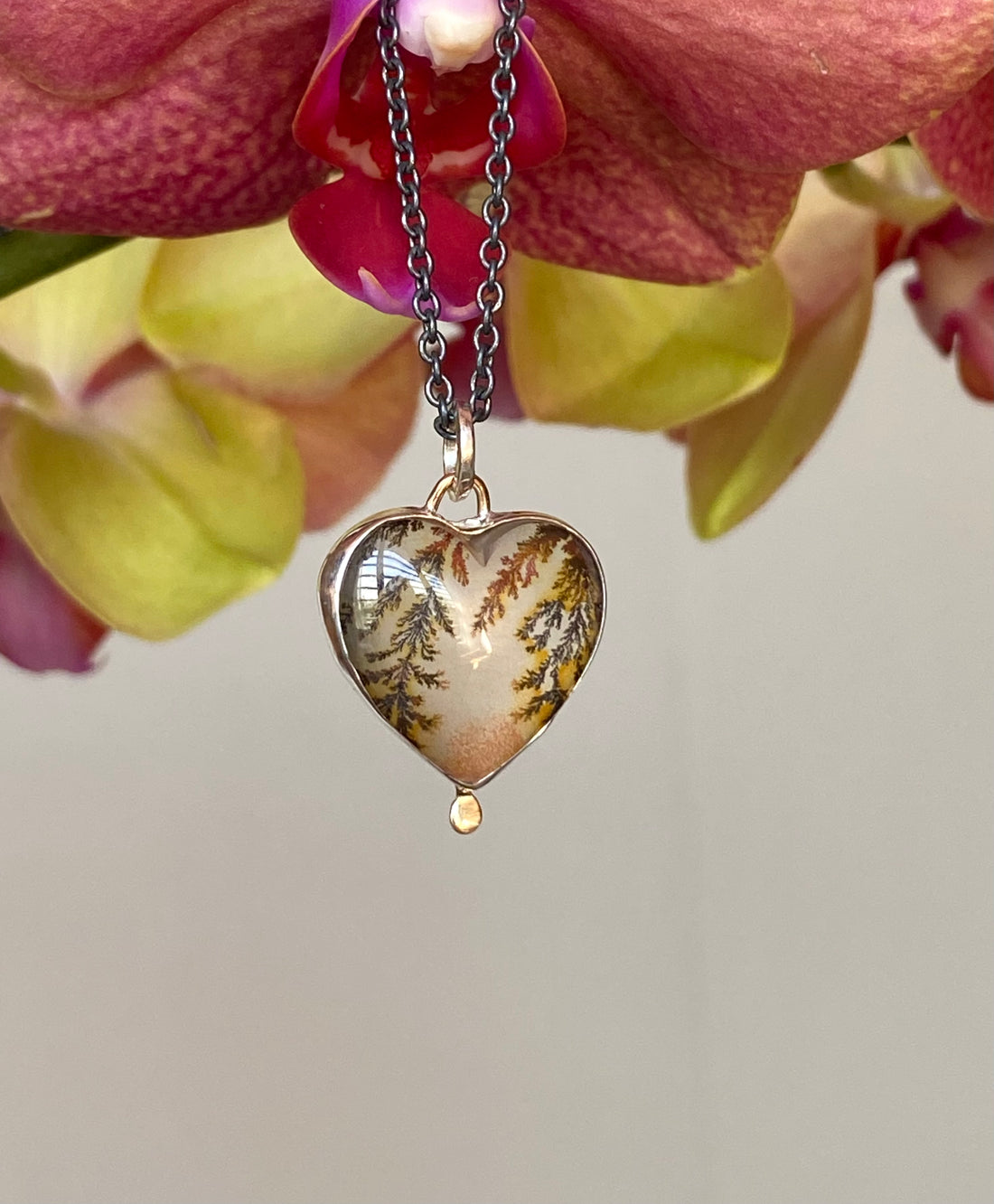 Dendritic Agate Heart Pendant Necklace