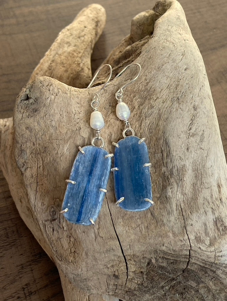 Brazilian Blue Kyanite Slice and Freshwater Pearl Earrings