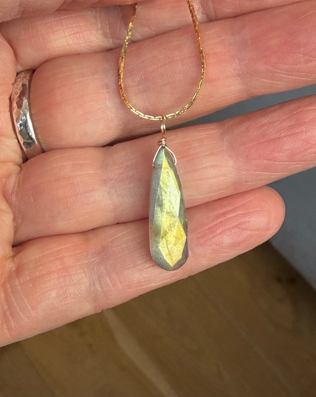 Labradorite Pendant Necklace