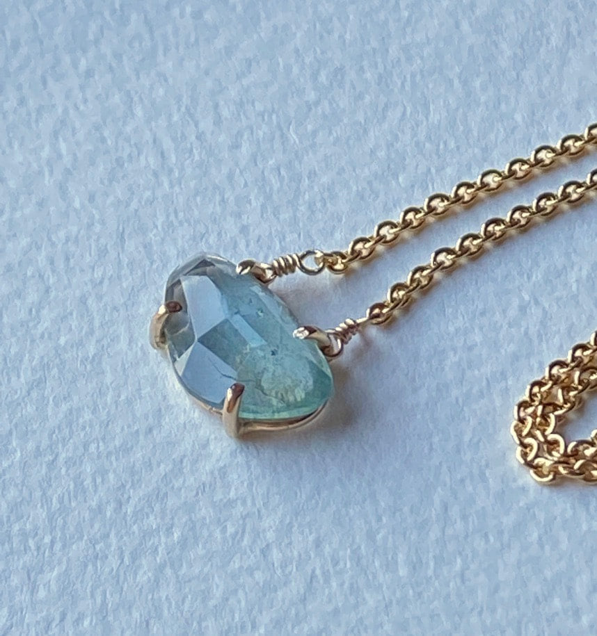 Moss Aquamarine Necklace