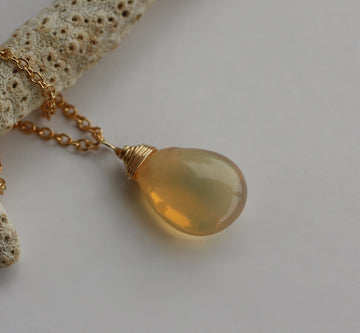 Honey Color Ethiopian Welo Opal Pendant with 14k Gold Filled Cable Chain